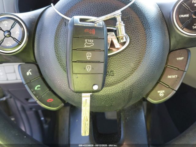 KNDJN2A24G7306508 KIA Soul