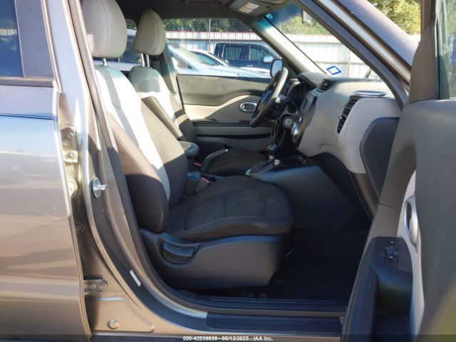 KNDJN2A24G7306508 KIA Soul