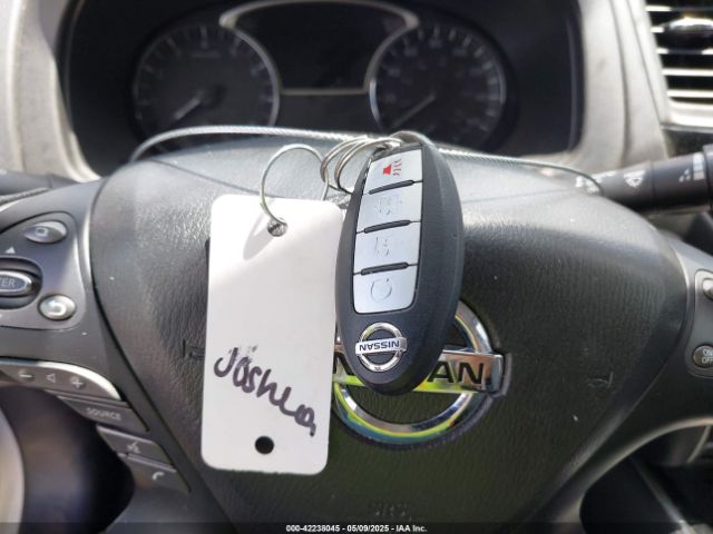 5N1DR2MM9HC622361 Nissan 2017