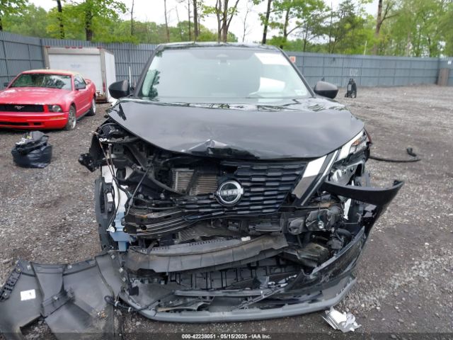 5N1BT3AB6PC670111 Nissan Rogue S Intelligent Awd