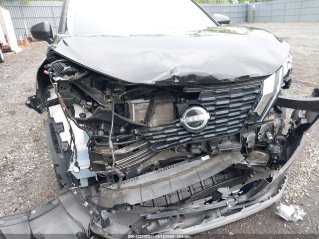 5N1BT3AB6PC670111 Nissan Rogue S Intelligent Awd