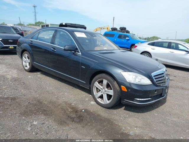 2012 MERCEDES-BENZ S 550 WDDNG9EBXCA438416