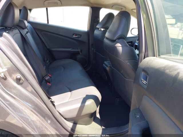JTDKARFU4H3039947 Toyota Prius Four