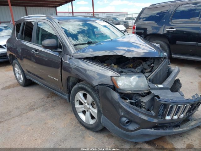 2016 JEEP COMPASS 1C4NJCBA8GD611939
