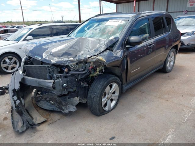 2016 JEEP COMPASS 1C4NJCBA8GD611939 Photo 1