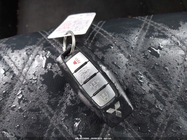 2022 MITSUBISHI OUTLANDER JA4J4VA82NZ024713 Photo 10