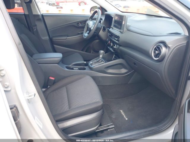KM8K6CAB4PU008576 Hyundai Kona Sel