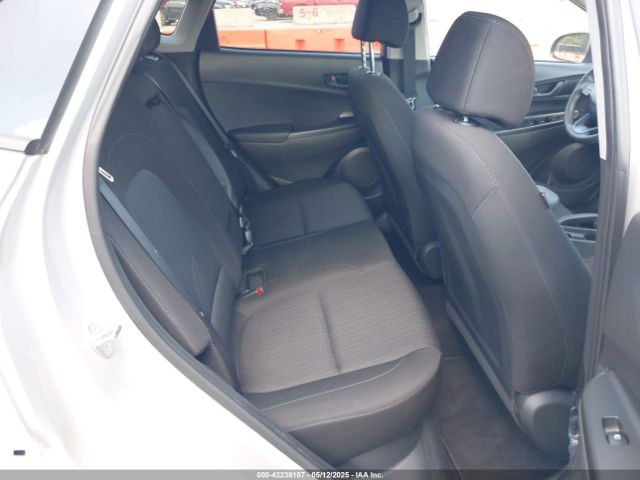 KM8K6CAB4PU008576 Hyundai Kona Sel