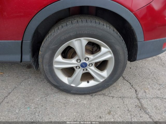 1FMCU9G9XFUB77159 Ford ESCAPE SE