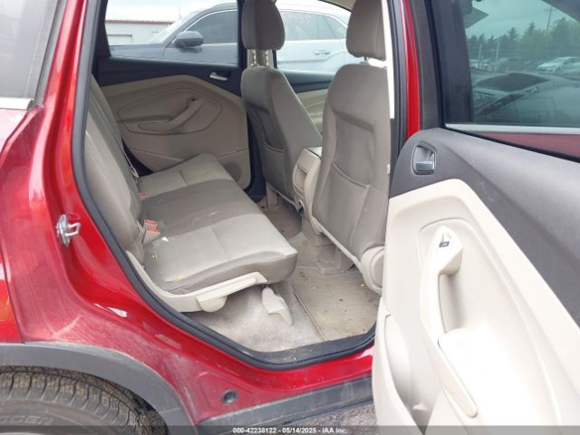 1FMCU9G9XFUB77159 Ford ESCAPE SE
