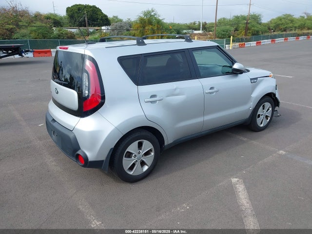 KNDJN2A26F7778224 KIA Soul