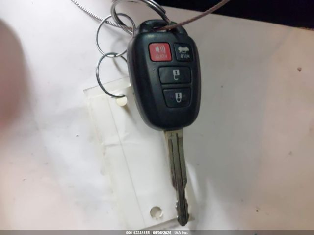2T1BURHE9EC043671 Toyota Corolla Le Plus