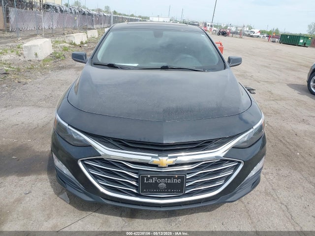 1G1ZD5ST5KF144829 Chevrolet MALIBU LT