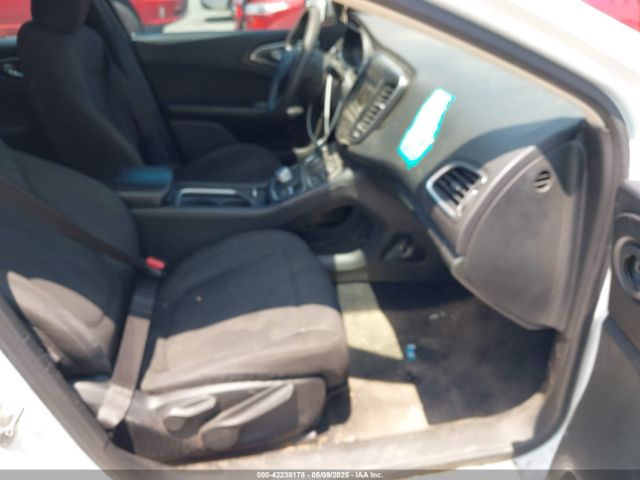 1C3CCCAB3FN687299 Chrysler 200 Limited