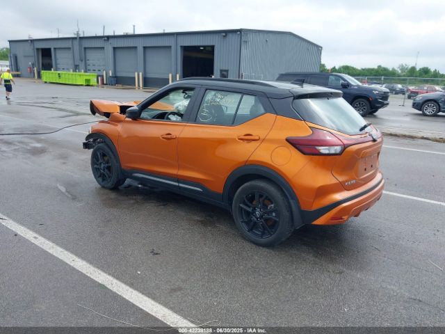2023 NISSAN KICKS 3N1CP5DV2PL523564 Photo 2