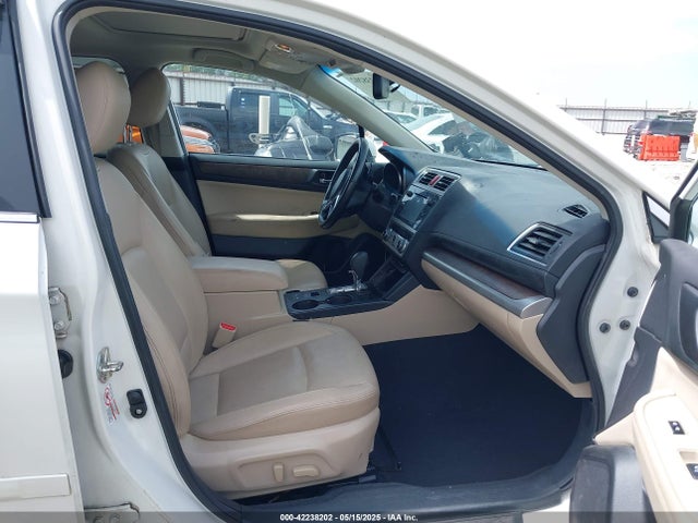 Subaru Outback 2.5i Limited 2016 4S4BSBNC8G3279946 Image 5