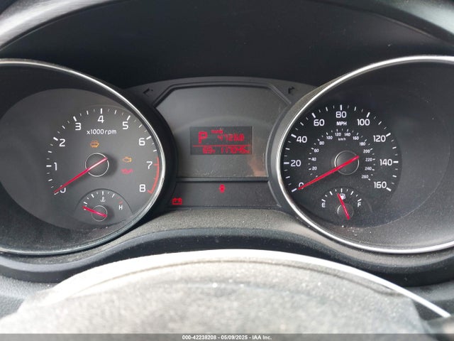 KNDMB5C16G6188852 KIA SEDONA LX