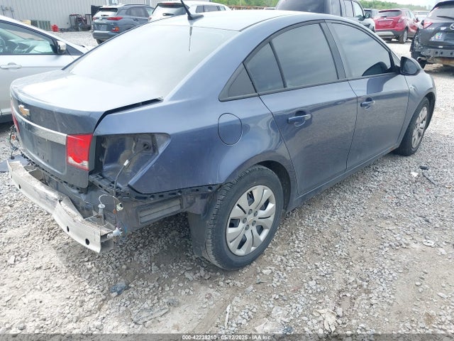 1G1PA5SH1E7425780 Chevrolet Cruze Ls Auto