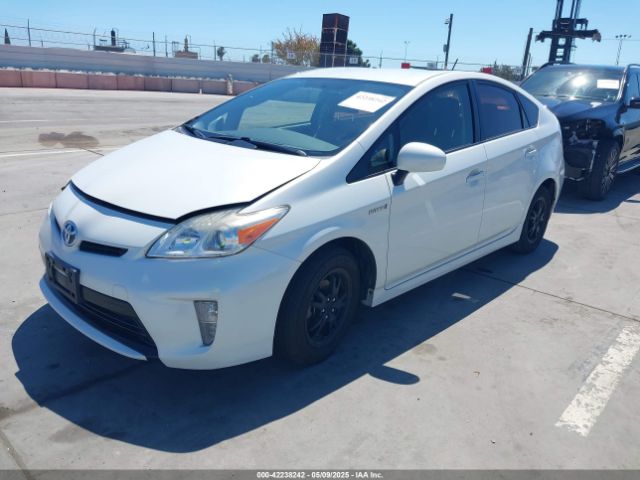 JTDKN3DU7F1936953 Toyota Prius Two