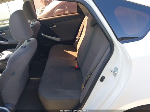JTDKN3DU7F1936953 Toyota Prius Two