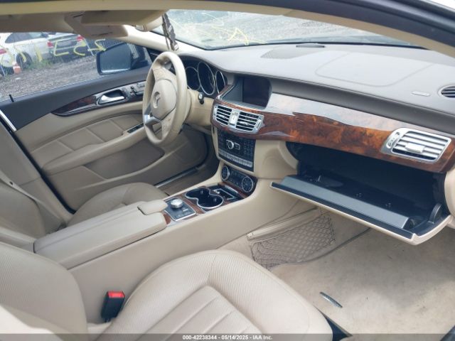 2014 MERCEDES-BENZ CLS 550 WDDLJ9BB4EA091388 Photo 4