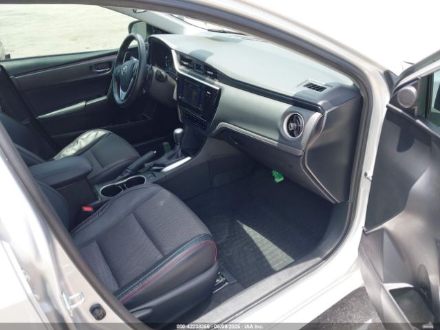 5YFBURHE9HP596664 Toyota Corolla Se Special Edition