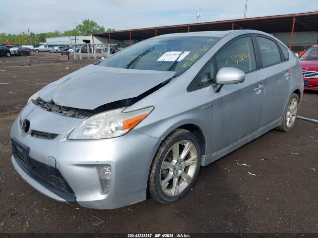JTDKN3DU4E0374319 Toyota Prius Three