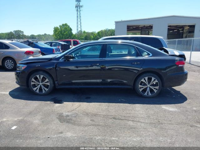 1VWSA7A30MC003988 Volkswagen Passat 2.0t Se