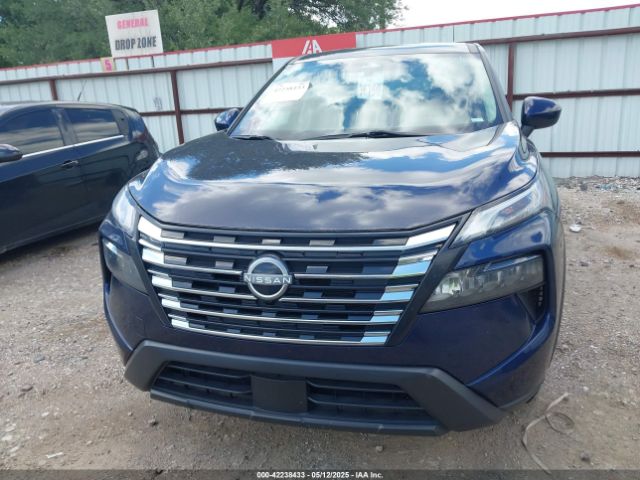 5N1BT3BA3RC697307 Nissan Rogue Sv Fwd