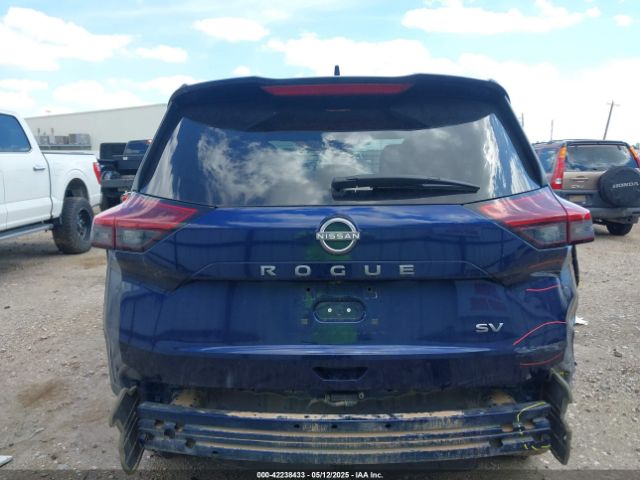 5N1BT3BA3RC697307 Nissan Rogue Sv Fwd