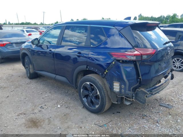 5N1BT3BA3RC697307 Nissan Rogue Sv Fwd