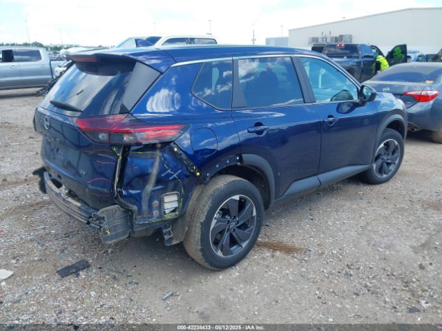 5N1BT3BA3RC697307 Nissan Rogue Sv Fwd