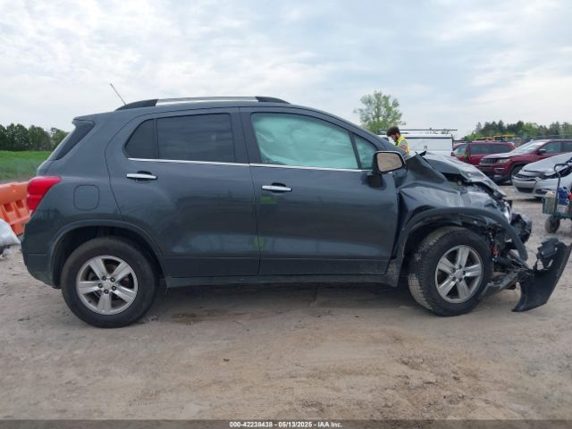 3GNCJPSB8JL398152 Chevrolet Trax Lt