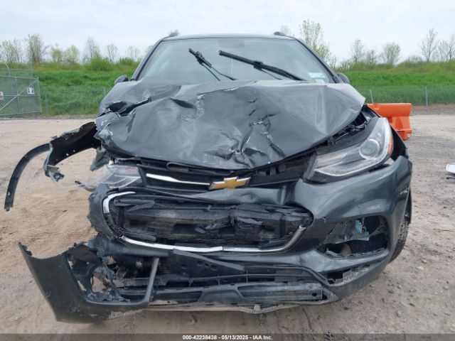 3GNCJPSB8JL398152 Chevrolet Trax Lt