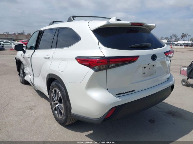 5TDHARAH4MS507897 Toyota Highlander Hybrid Xle