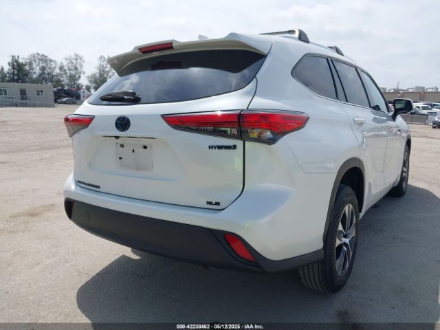 5TDHARAH4MS507897 Toyota Highlander Hybrid Xle