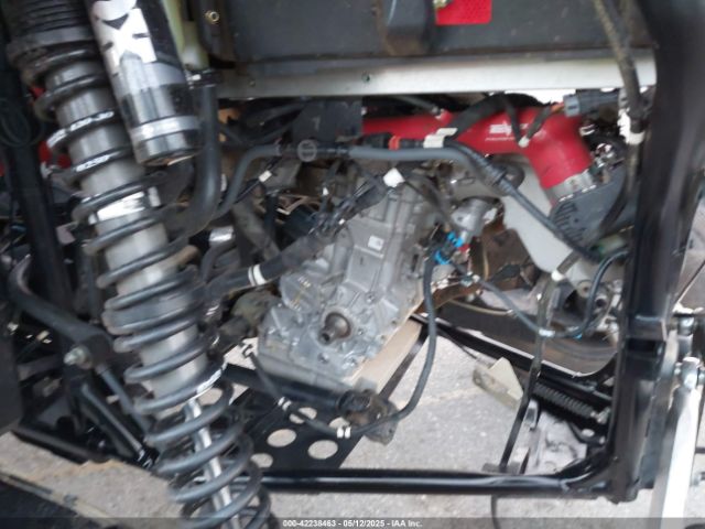2022 POLARIS RZR 3NSM4E922NF357663 Photo 8
