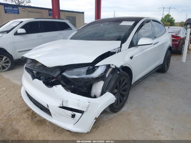 2023 TESLA MODEL X 7SAXCBE57PF427843 Photo 1