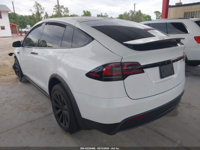 2023 TESLA MODEL X 7SAXCBE57PF427843 Photo 2