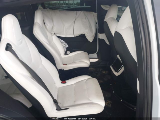 2023 TESLA MODEL X 7SAXCBE57PF427843 Photo 7