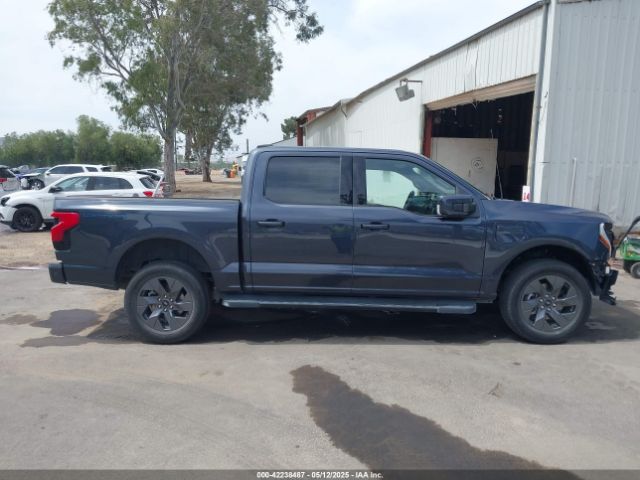 1FTVW1EL8NWG14716 Ford F-150 Lightning Lariat