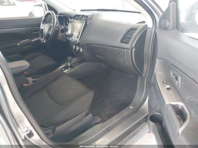 2021 MITSUBISHI OUTLANDER SPORT JA4ARUAU0MU024052 Photo 4