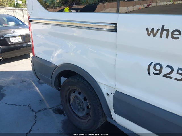 1FMZK1CM2GKA04986 Ford Transit-150 Xl