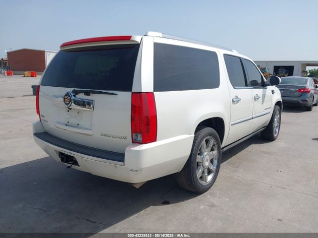 2011 CADILLAC ESCALADE ESV 1GYS3KEF2BR134431 Photo 3