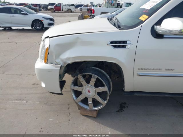 2011 CADILLAC ESCALADE ESV 1GYS3KEF2BR134431 Photo 5