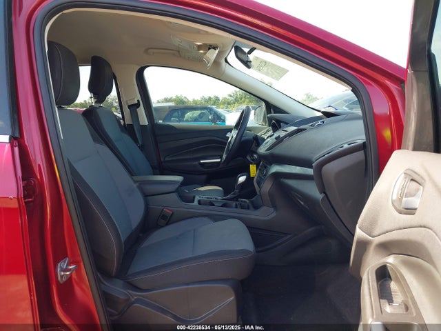 1FMCU0GD2JUB52619 Ford ESCAPE SE
