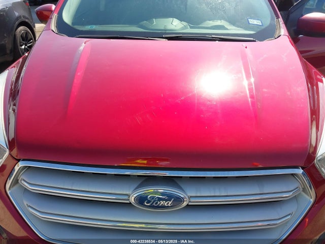 1FMCU0GD2JUB52619 Ford ESCAPE SE