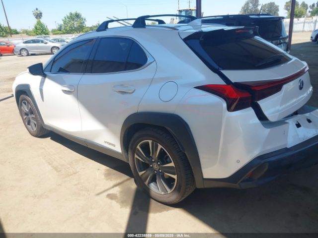 JTHP9JBH8L2033378 Lexus UX 250H
