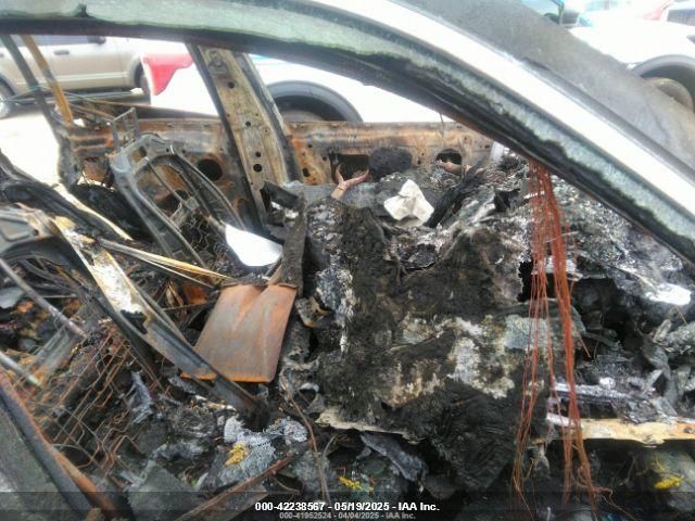 5UXKR2C52E0C01263 BMW X5 Sdrive35i