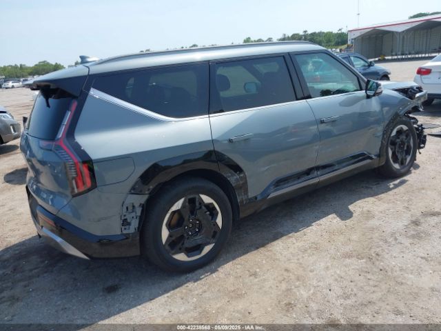 KNDADFS53R6026624 KIA 2024
